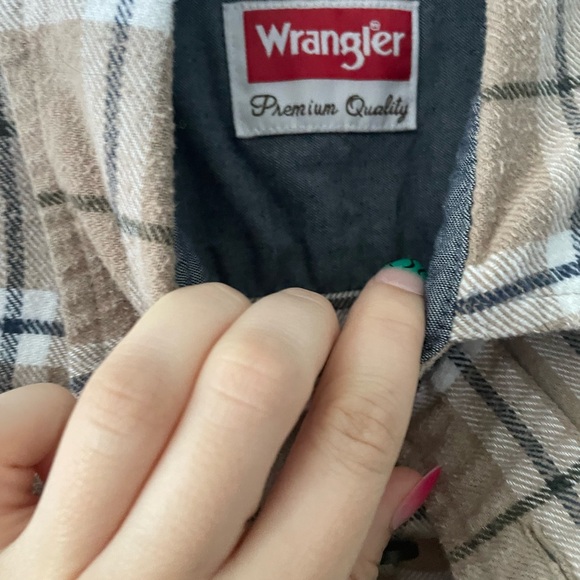 Wrangler Flannel Shirt Button Plaid Adult Mens Small Beige Western Wear - Picture 2 of 2